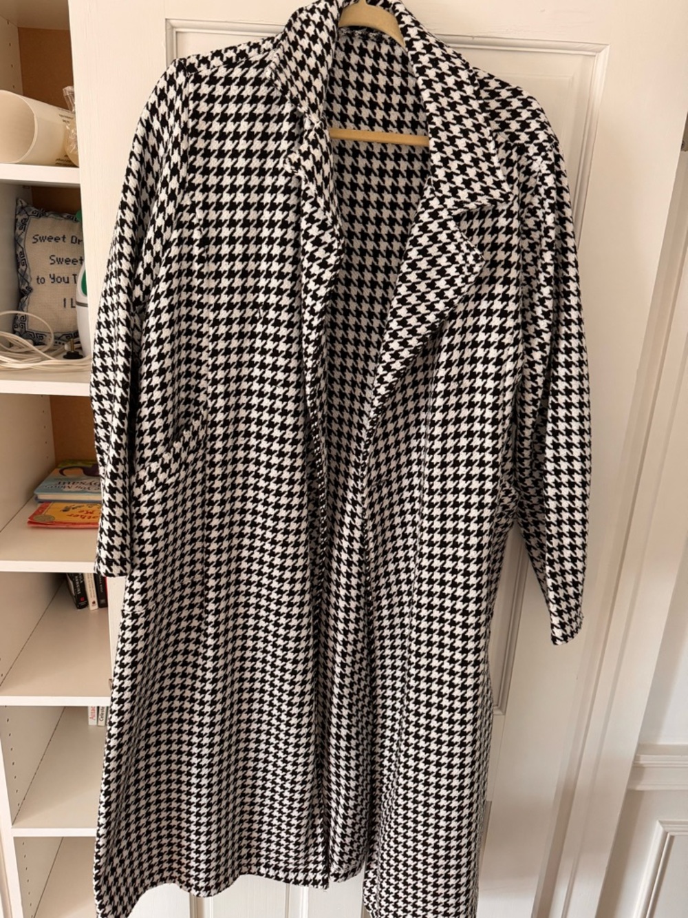 XL Houndstooth Peacoat - Black & Cream